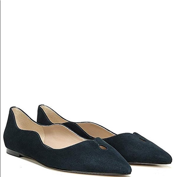 rosalie scalloped flat
